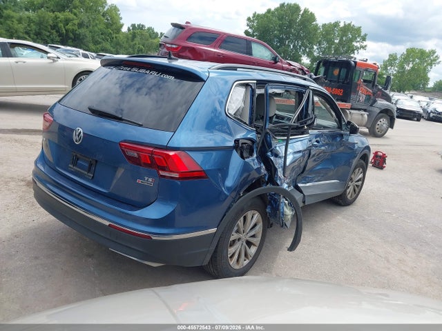 Продажа на аукционе авто 2018 Volkswagen Tiguan 2.0t Se/2.0t Sel, vin: 3VV2B7AX8JM141163, номер лота: 45572543
