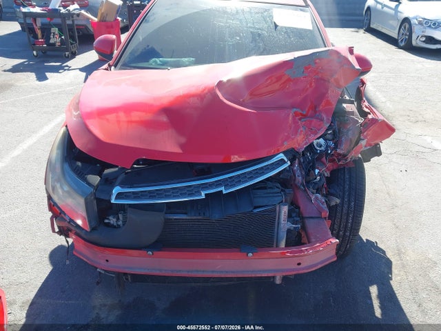 1G1PC5SBXE7255702 Chevrolet Cruze 1lt Auto