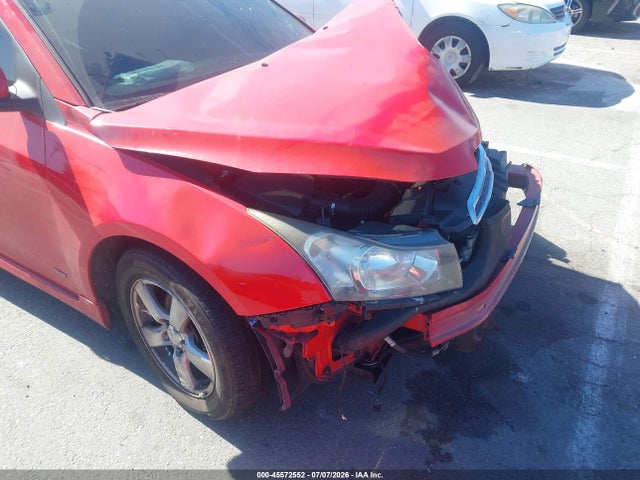 1G1PC5SBXE7255702 Chevrolet Cruze 1lt Auto