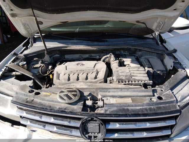 Продажа на аукционе авто 2019 Volkswagen Tiguan 2.0t Se/2.0t Sel/2.0t Sel R-line/2.0t Sel R-line Black, vin: 3VV2B7AX9KM169684, номер лота: 45572569