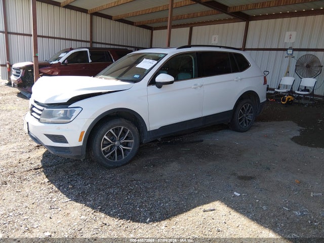 Продажа на аукционе авто 2019 Volkswagen Tiguan 2.0t Se/2.0t Sel/2.0t Sel R-line/2.0t Sel R-line Black, vin: 3VV2B7AX9KM169684, номер лота: 45572569