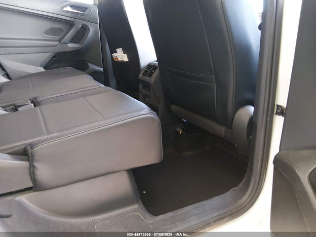 Продажа на аукционе авто 2019 Volkswagen Tiguan 2.0t Se/2.0t Sel/2.0t Sel R-line/2.0t Sel R-line Black, vin: 3VV2B7AX9KM169684, номер лота: 45572569