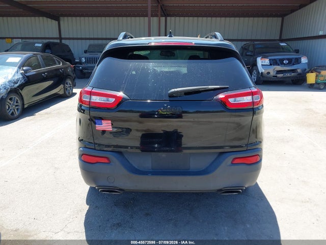 1C4PJLASXHW592982 Jeep Cherokee Altitude