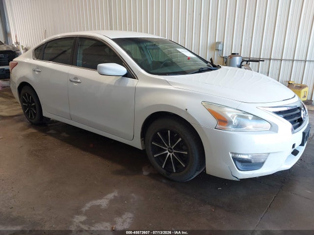 45572607 :رقم المزاد ، 1N4AL3AP8DC238519 vin ، 2013 Nissan Altima 2.5 S مزاد بيع