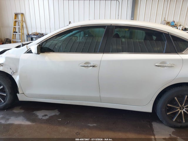 45572607 :رقم المزاد ، 1N4AL3AP8DC238519 vin ، 2013 Nissan Altima 2.5 S مزاد بيع