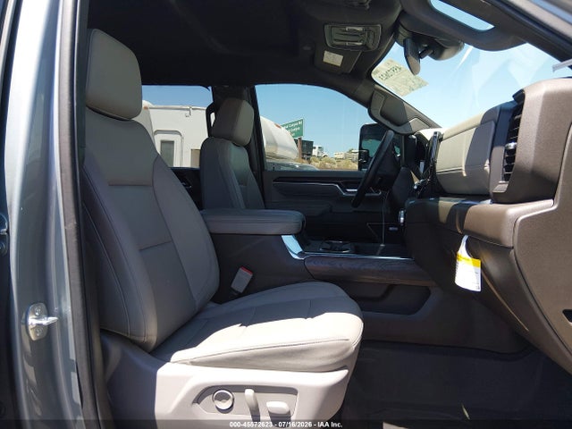 1GT4UUEYXSF277685 GMC Sierra 3500hd 4wd Standard Bed Slt