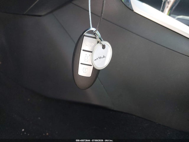 Продажа на аукционе авто 2017 Nissan Sentra Sr, vin: 3N1AB7APXHY292716, номер лота: 45572644