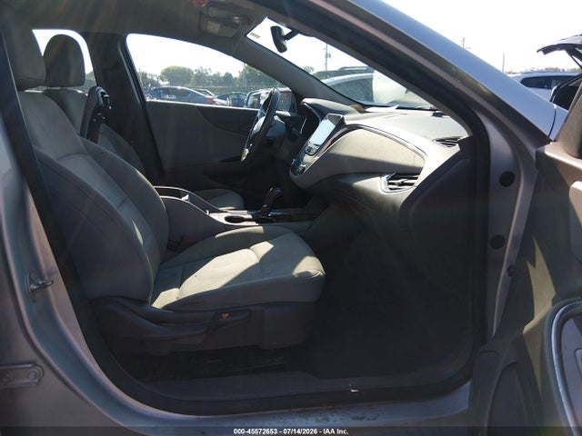 Chevrolet MALIBU LT 2018 1G1ZD5ST8JF114867 Image 5