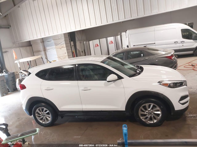 Продаж на аукціоні авто 2018 Hyundai Tucson Se, vin: KM8J2CA43JU700361, номер лоту: 45572654
