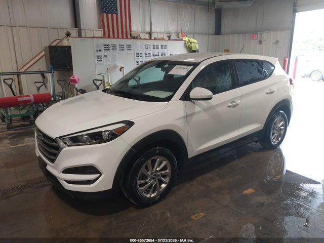 Продаж на аукціоні авто 2018 Hyundai Tucson Se, vin: KM8J2CA43JU700361, номер лоту: 45572654
