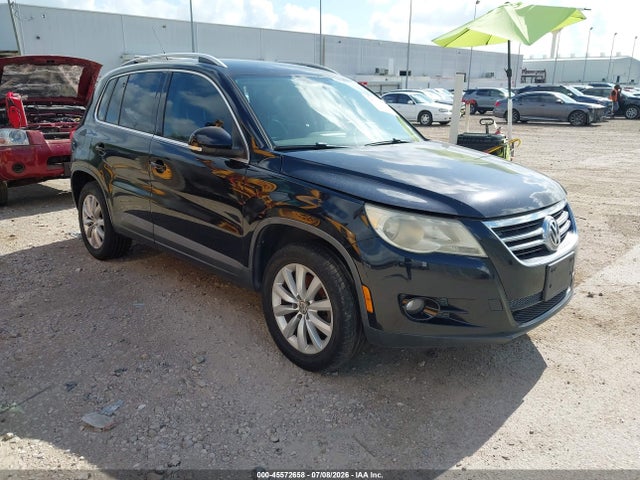 Aukcja sprzedaży 2011 Volkswagen Tiguan Se, vin: WVGAV7AX8BW558071, numer aukcji: 45572658