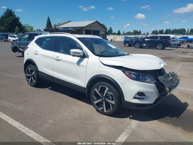 45572687 :رقم المزاد ، JN1BJ1CW4NW494592 vin ، 2022 Nissan Rogue Sport Sl Awd Xtronic Cvt مزاد بيع