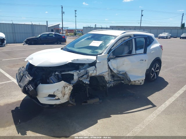 45572687 :رقم المزاد ، JN1BJ1CW4NW494592 vin ، 2022 Nissan Rogue Sport Sl Awd Xtronic Cvt مزاد بيع