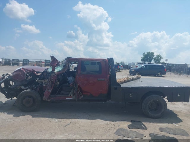 45572719 :رقم المزاد ، 3C63RRGL5KG555796 vin ، 2019 Ram 3500 Tradesman مزاد بيع