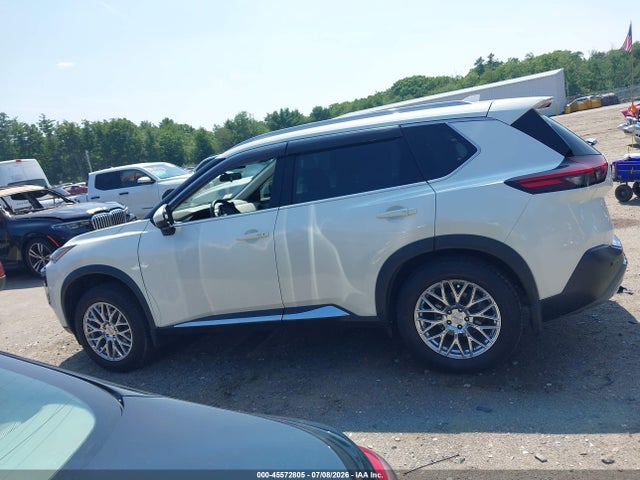 5N1AT3BB1MC759445 Nissan Rogue Sv Intelligent Awd