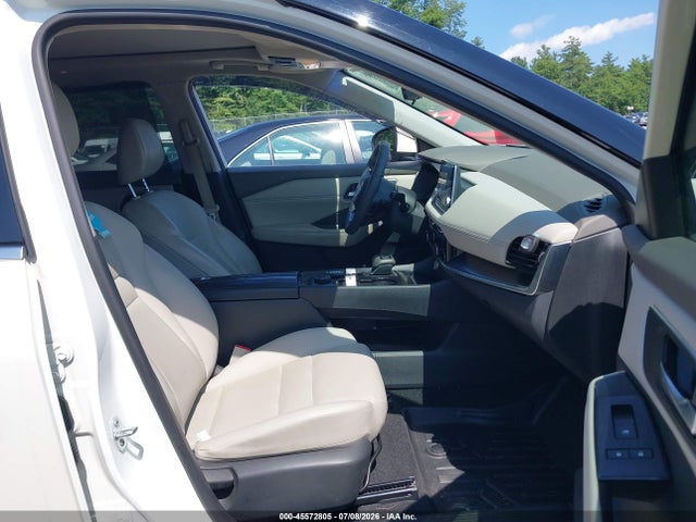 5N1AT3BB1MC759445 Nissan Rogue Sv Intelligent Awd