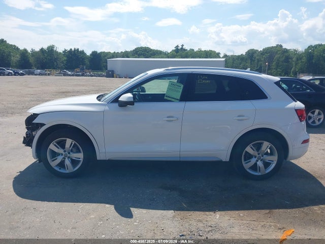 45572825 :رقم المزاد ، WA1BNAFY7K2048285 vin ، 2019 Audi Q5 45 Premium مزاد بيع