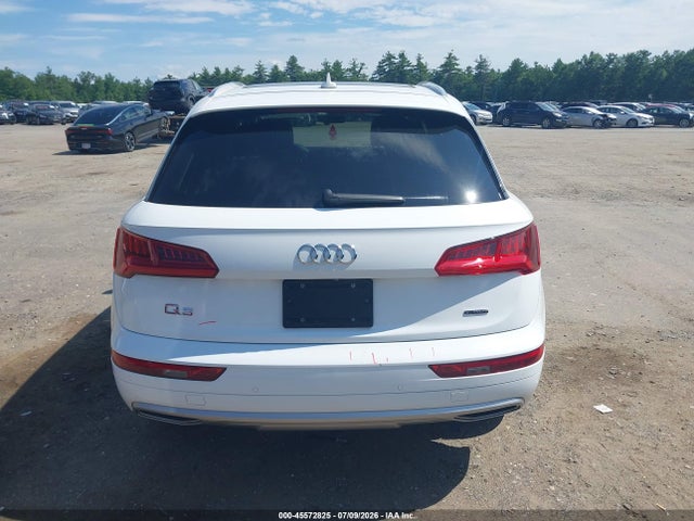 45572825 :رقم المزاد ، WA1BNAFY7K2048285 vin ، 2019 Audi Q5 45 Premium مزاد بيع