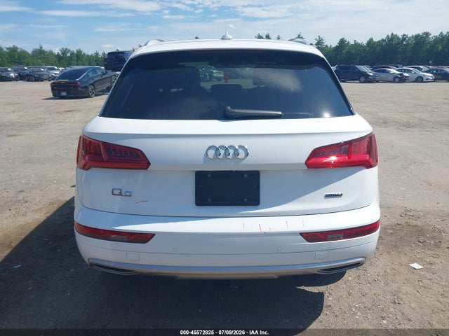 45572825 :رقم المزاد ، WA1BNAFY7K2048285 vin ، 2019 Audi Q5 45 Premium مزاد بيع