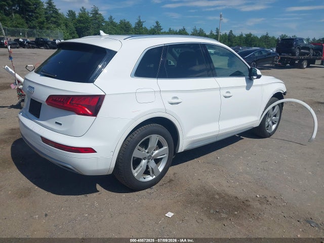 45572825 :رقم المزاد ، WA1BNAFY7K2048285 vin ، 2019 Audi Q5 45 Premium مزاد بيع