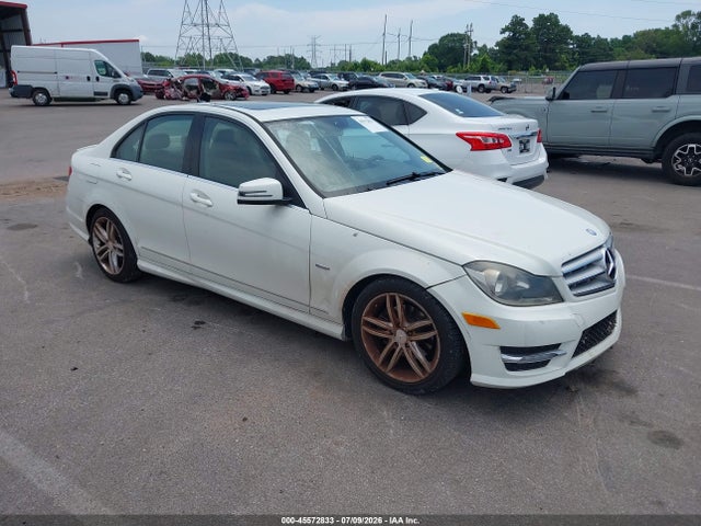 Aukcja sprzedaży 2012 Mercedes-benz C 250 Sport, vin: WDDGF4HB3CA611977, numer aukcji: 45572833
