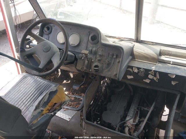 Продаж на аукціоні авто 2005 Freightliner Chassis M Line Walk-in Van, vin: 4UZAAPBW65CU60308, номер лоту: 45572838