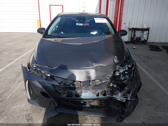 JTDKARFP6H3057053 Toyota Prius Prime Premium