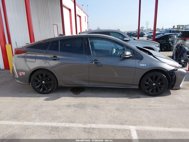 JTDKARFP6H3057053 Toyota Prius Prime Premium