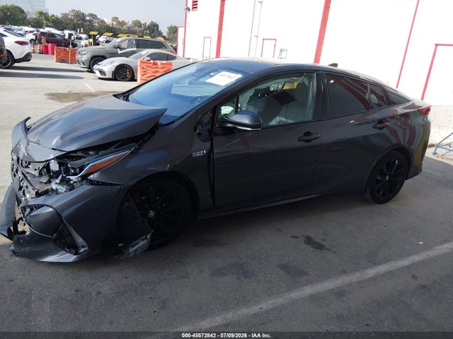 JTDKARFP6H3057053 Toyota Prius Prime Premium