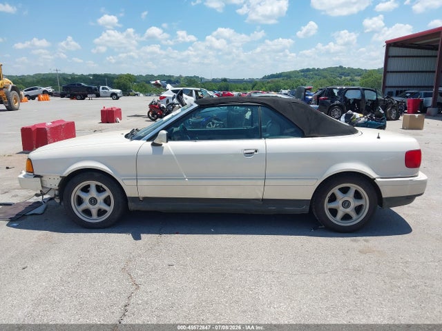 45572847 :رقم المزاد ، WAUAA88G6WK000225 vin ، 1998 Audi Cabriolet مزاد بيع