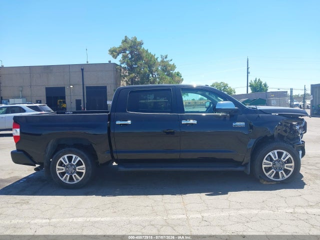 45572915 :رقم المزاد ، 5TFAY5F16JX764678 vin ، 2018 Toyota Tundra Platinum 5.7l V8 مزاد بيع