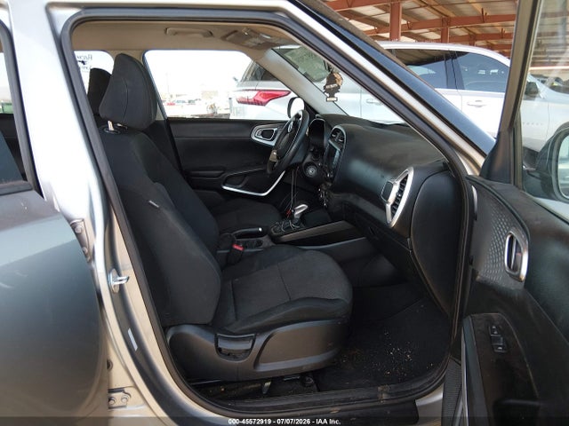 KIA SOUL LX 2023 KNDJ23AU7P7869567 Image 5