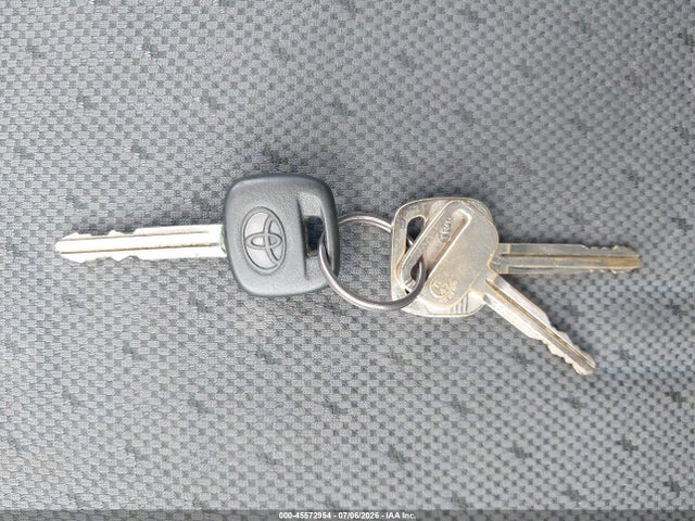45572954 :رقم المزاد ، JTDJT4K31B5331069 vin ، 2011 Toyota Yaris مزاد بيع