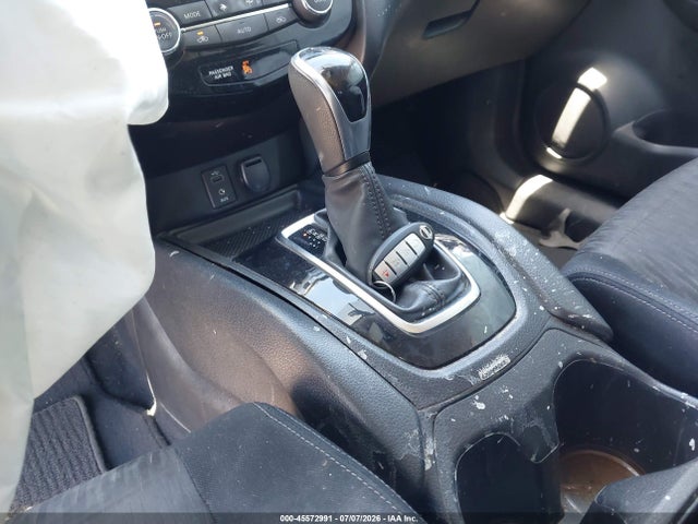 Nissan ROGUE SV 2017 JN8AT2MT7HW390829 Image 11