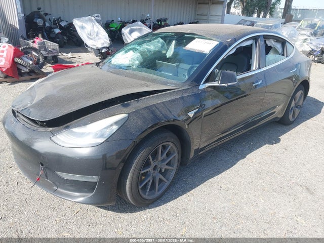 Продажа на аукционе авто 2018 Tesla Model 3 Long Range/mid Range, vin: 5YJ3E1EA8JF173211, номер лота: 45572997