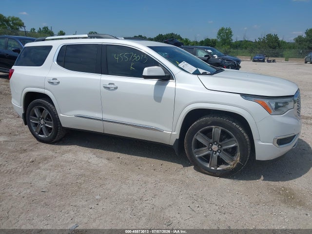 45573013 :رقم المزاد ، 1GKKNPLS4HZ177257 vin ، 2017 Gmc Acadia Denali مزاد بيع