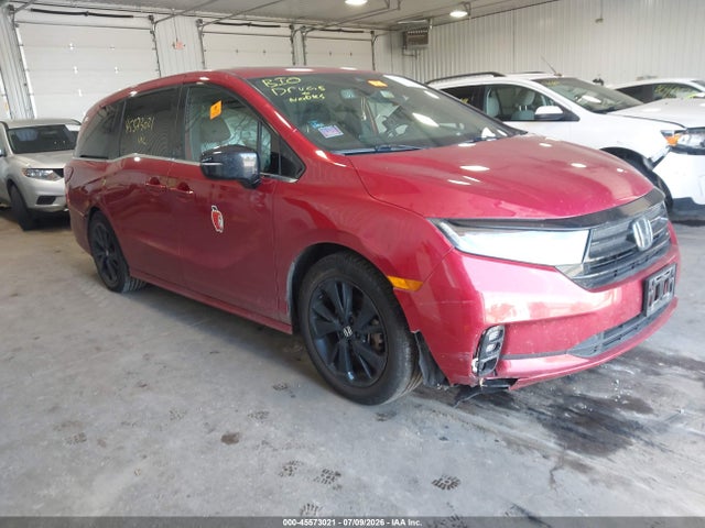 Продажа на аукционе авто 2024 Honda Odyssey Sport, vin: 5FNRL6H72RB017920, номер лота: 45573021