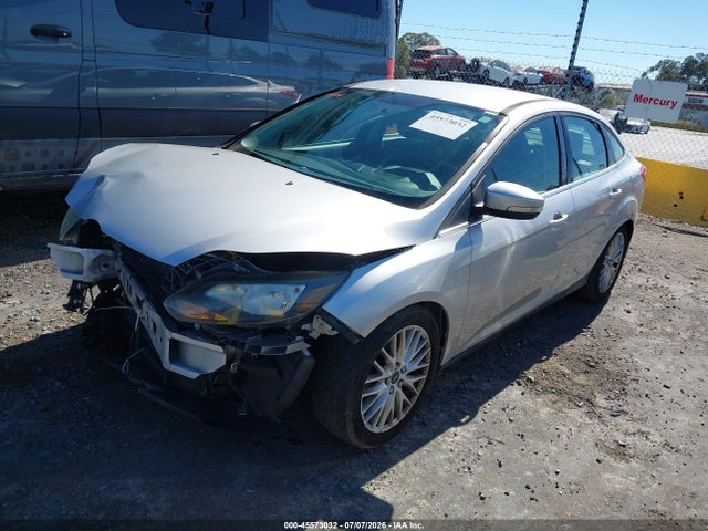 1FADP3J23EL264548 Ford Focus Titanium