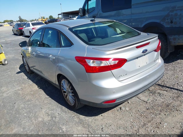 2014 Ford Focus Titanium მანქანა იყიდება აუქციონზე, vin: 1FADP3J23EL264548, აუქციონის ნომერი: 45573032
