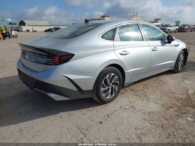2026 Hyundai Sonata Hybrid Blue მანქანა იყიდება აუქციონზე, vin: KMHL24JJ0TA145197, აუქციონის ნომერი: 45573060