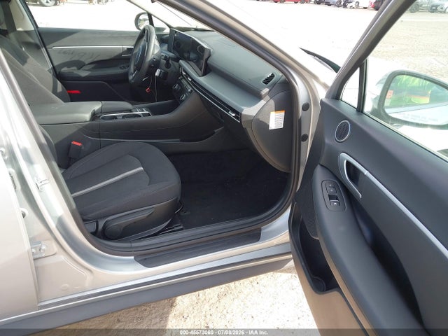 2026 Hyundai Sonata Hybrid Blue მანქანა იყიდება აუქციონზე, vin: KMHL24JJ0TA145197, აუქციონის ნომერი: 45573060
