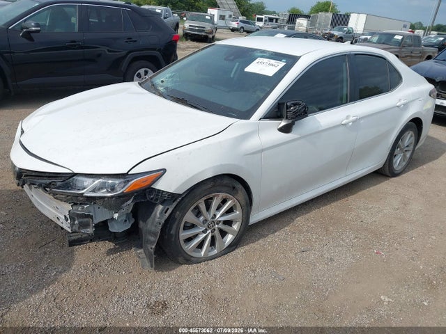 Toyota CAMRY LE 2023 4T1C11AK1PU158085 Image 2