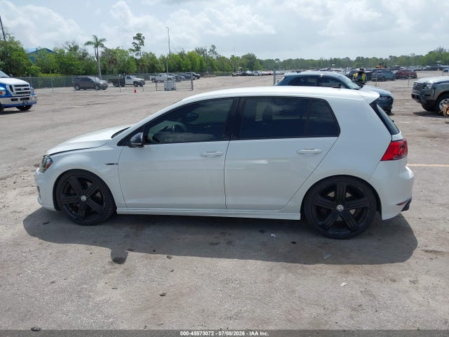 Продаж на аукціоні авто 2016 Volkswagen Golf R 4-door, vin: WVWUF7AU9GW151694, номер лоту: 45573072