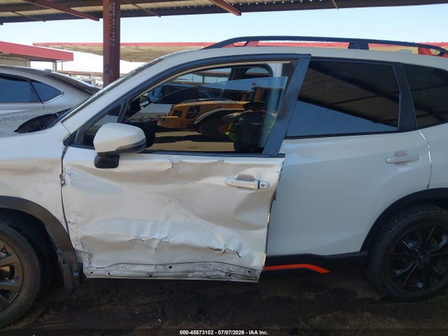 Subaru Forester Sport 2019 JF2SKAJC4KH542032 Image 13