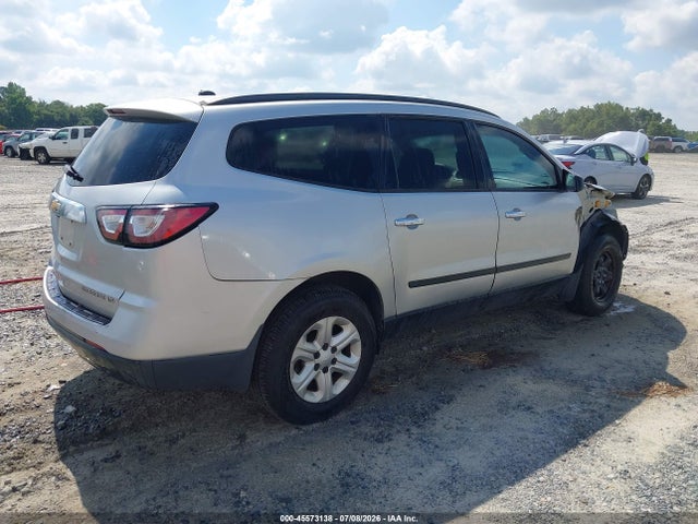 45573138 :رقم المزاد ، 1GNKRFKD8FJ122407 vin ، 2015 Chevrolet Traverse Ls مزاد بيع