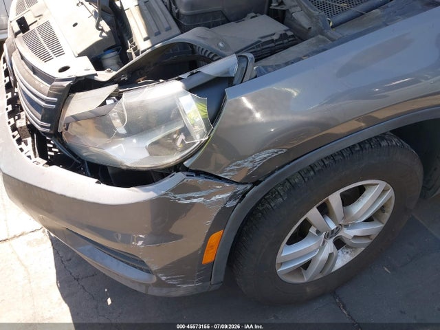 WVGBV7AX5GW511320 Volkswagen TIGUAN S