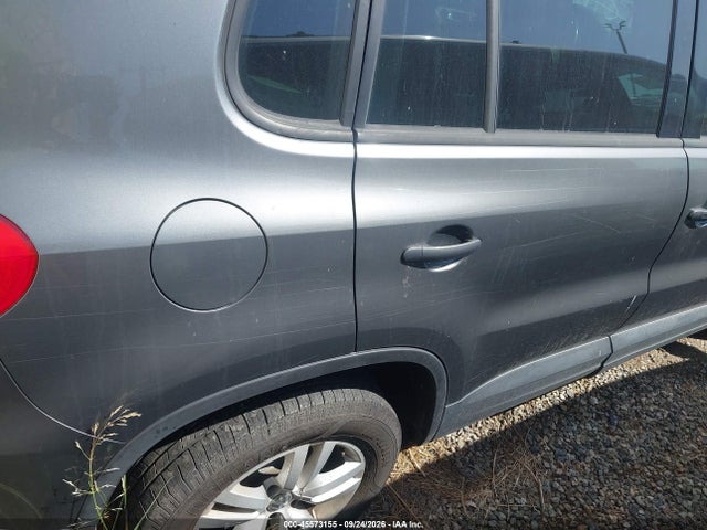 WVGBV7AX5GW511320 Volkswagen TIGUAN S