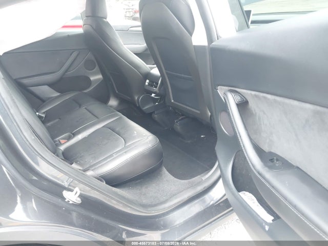 2024 Tesla Model Y Long Range Single Motor Rear-wheel Drive/rwd მანქანა იყიდება აუქციონზე, vin: 7SAYGDED1RF038517, აუქციონის ნომერი: 45573183