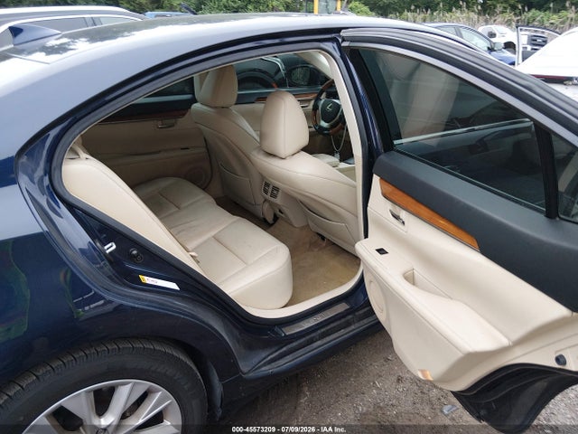 Продажа на аукционе авто 2015 Lexus Es 300h, vin: JTHBW1GG4F2094878, номер лота: 45573209