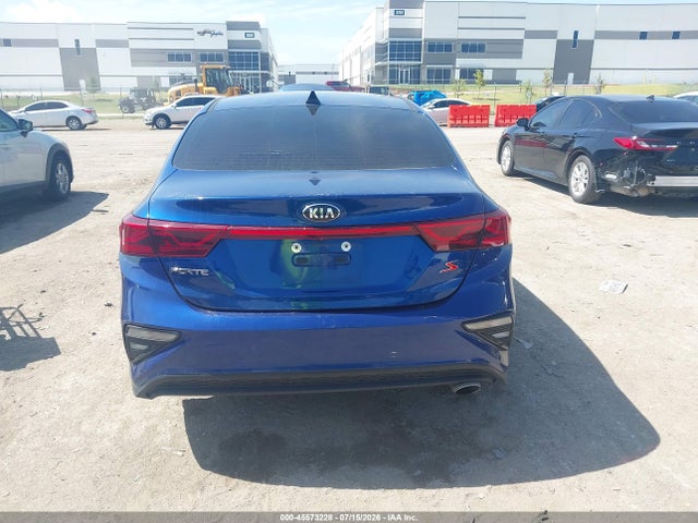 2019 Kia Forte S მანქანა იყიდება აუქციონზე, vin: 3KPF34AD1KE023212, აუქციონის ნომერი: 45573228